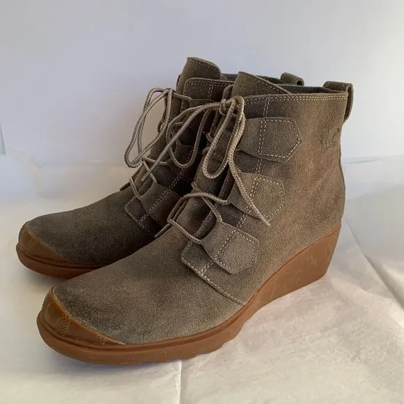Sorel Toronto NL2115-245 Lace Up Green Suede Wedge Ankle Boots Booties - Size 9