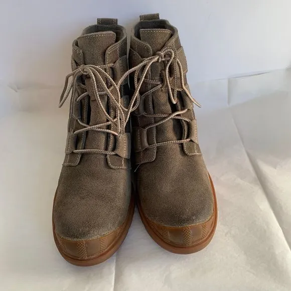 Sorel Toronto NL2115-245 Lace Up Green Suede Wedge Ankle Boots Booties - Size 9
