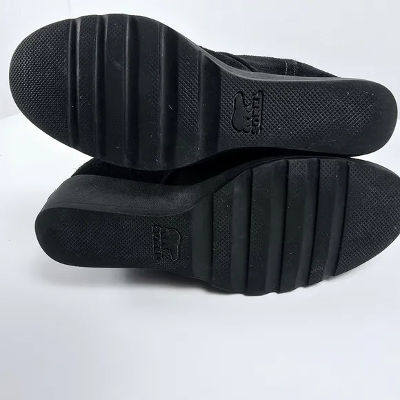 Sorel Toronto Wedge Boots Black Suede Size 9.5