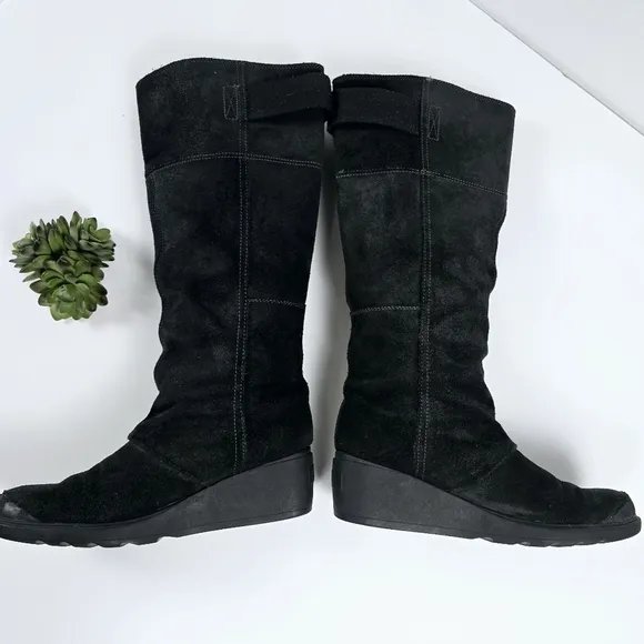 Sorel Toronto Wedge Boots Black Suede Size 9.5