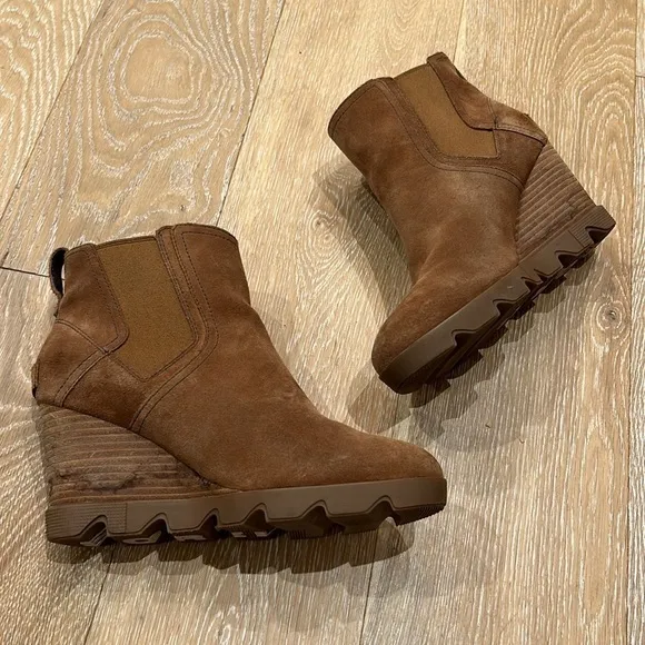 Sorel Uptown Chelsea Waterproof Suede Boot