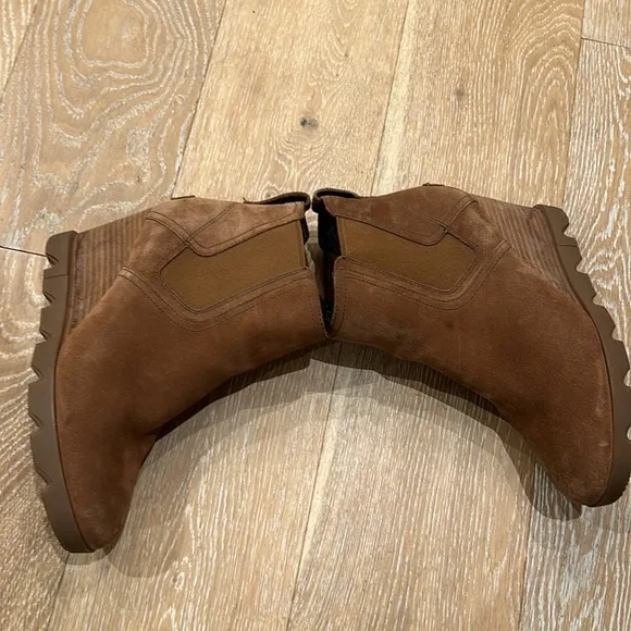 Sorel Uptown Chelsea Waterproof Suede Boot