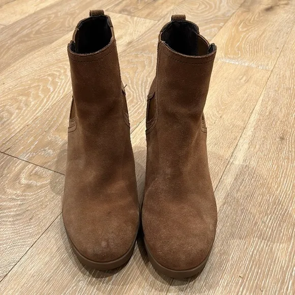 Sorel Uptown Chelsea Waterproof Suede Boot