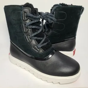 SOREL women Boots Joan of Arctic Next Lite Lace Up Black Waterproof sz 8 new