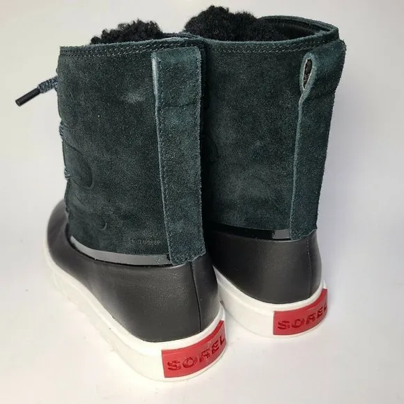 SOREL women Boots Joan of Arctic Next Lite Lace Up Black Waterproof sz 8 new