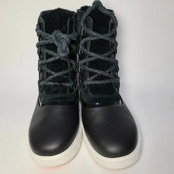 SOREL women Boots Joan of Arctic Next Lite Lace Up Black Waterproof sz 8 new