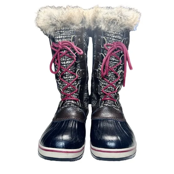 Sorel | Women | Tofino II Cordovan Metallic Faux Fur Waterpoof Boots | 10.5