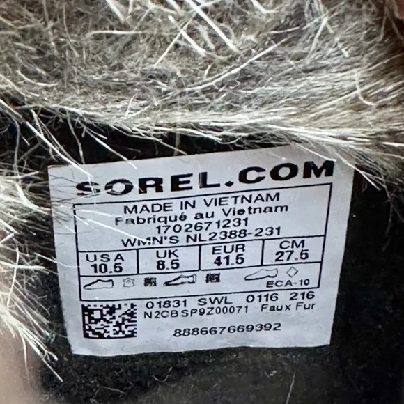 Sorel | Women | Tofino II Cordovan Metallic Faux Fur Waterpoof Boots | 10.5