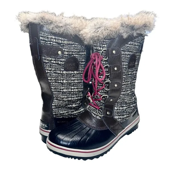 Sorel | Women | Tofino II Cordovan Metallic Faux Fur Waterpoof Boots | 10.5