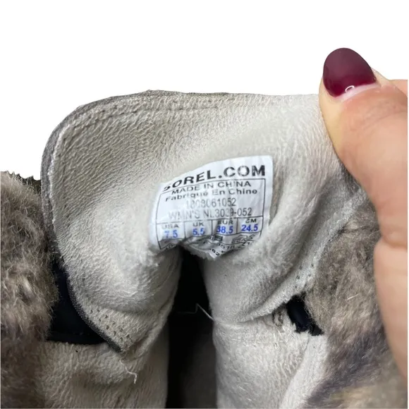 SOREL Women's Gray/Khaki Suede/Leather Explorer Joan Sneaker Boots Faux Fur 7.5