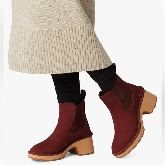 Sorel Women's Hi-Line Heel Chelsea Boots US5 Spice, Tawny Buff $190