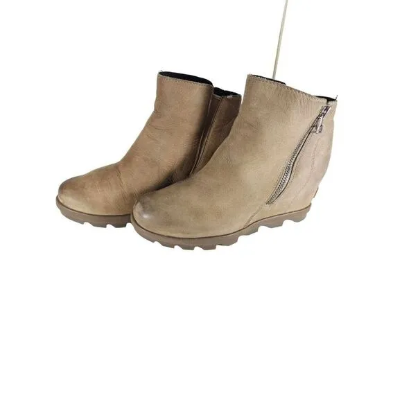 Sorel Women's Joan of ArcticII US8 Brown Leather Waterproof Side Zip Wedge Boots