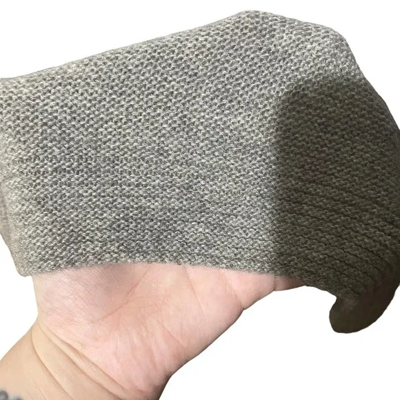 Sori Angela Merino Wool &amp; Cashmere Light Gray Boat Neck Tight Knit Sweater
