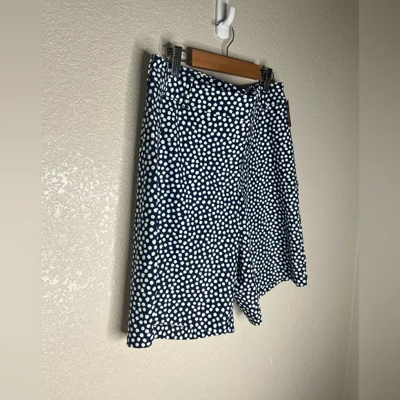 Spanx Navy Pointed Dot Sunshine Shorts 10 Bermuda