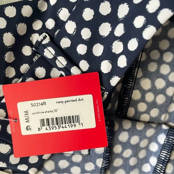Spanx Sunshine Shorts, 10&quot; Bermuda NWT