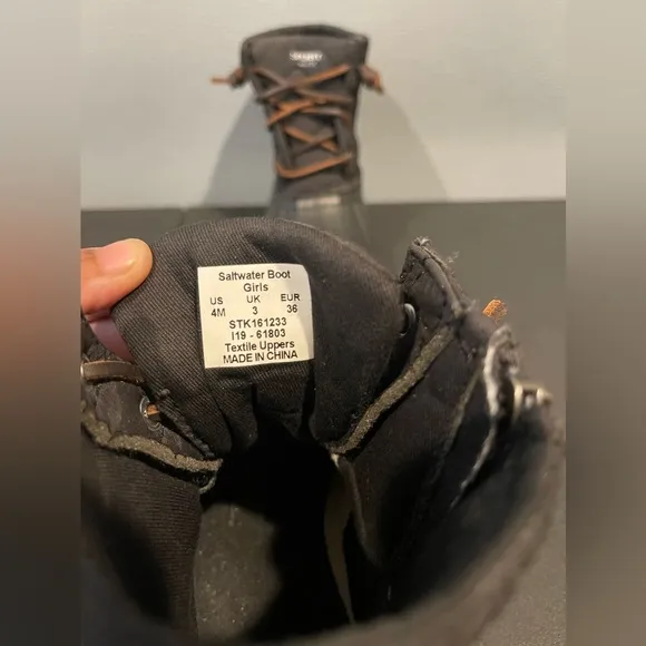 Sperry Black Matte Children Salwater Water Resistant Boots