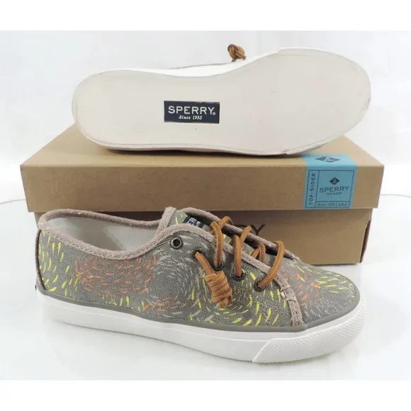 Sperry Top Sider Seacoast Fish Circle Fashion Sneakers Taupe Size 6