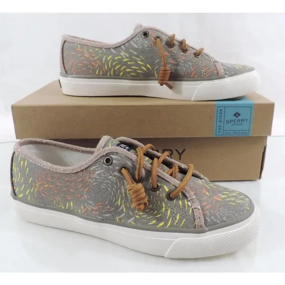 Sperry Top Sider Seacoast Fish Circle Fashion Sneakers Taupe Size 6