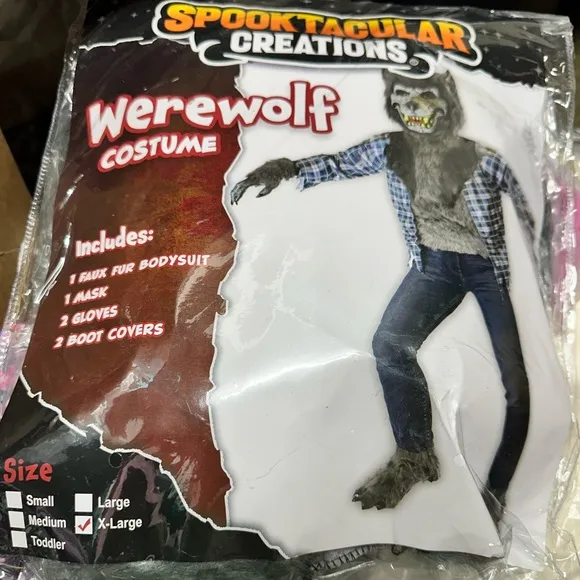 Spooktacular Creations Boy Howling Werewolf Deluxe Costume with Mask, Werewolf