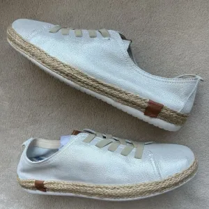 Spring Step Eloya Metallic Silver Leather Espadrille Sneaker EU 40 US 8.5 - 9