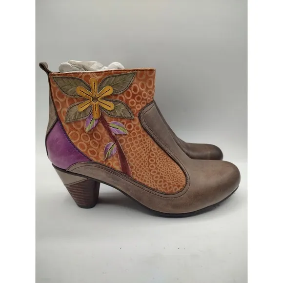 Spring Step L'Artiste Women Dramatic Floral Ankle Boot Size 8.5 US 39 EU Taupe