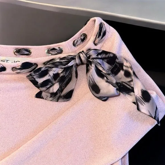St. John Collection Pale Pink Knit Bow Tie Silk Scarf Long Sleeve Sweater