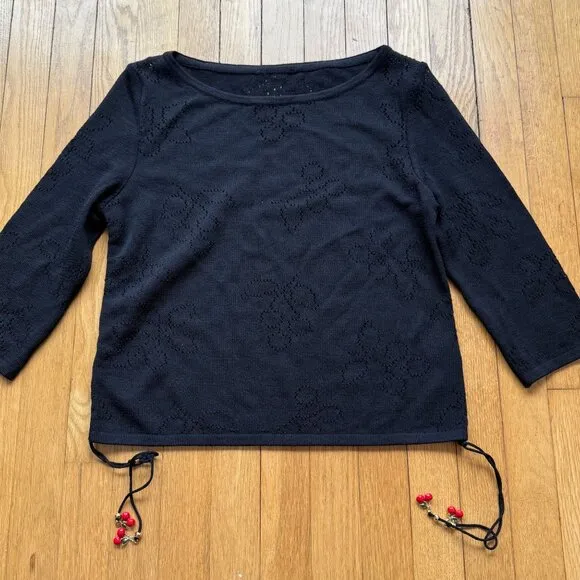 St. John Size S Black Wool Blend Knit 3/4 Sleeve Boat Neck Top w/ Red Beaded Tie