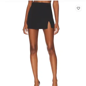 Steve Madden Cameron Mini Skirt | Black | Size 2 (Small) |From Revolve