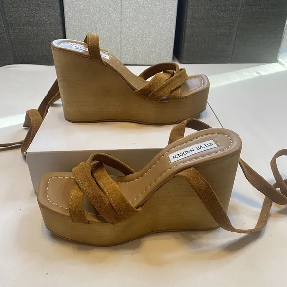 Steve Madden Maristella Ankle Wrap Wedge Sandal In Chestnut Suede Lace Size 9