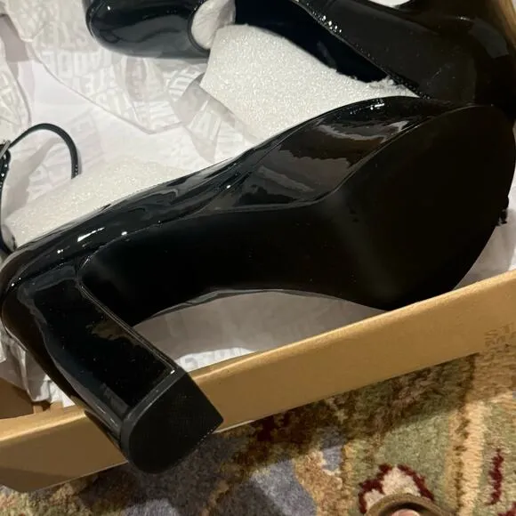 Steve Madden Skyrise Patent Platform Ankle Strap Pumps Black Size 8 NWB