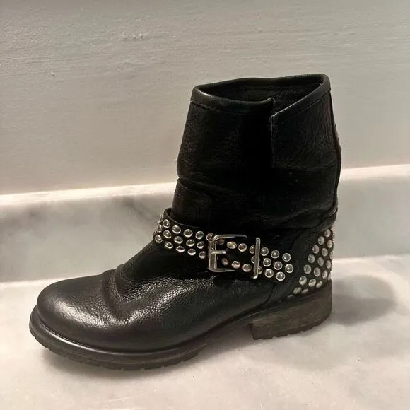 Steve Madden Pebbled Leather Frankie Black Silver Studded Moto Boots Size 10