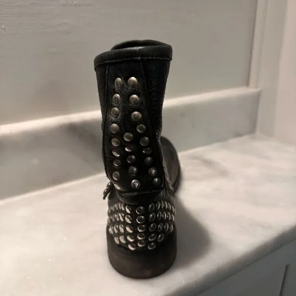 Steve Madden Pebbled Leather Frankie Black Silver Studded Moto Boots Size 10