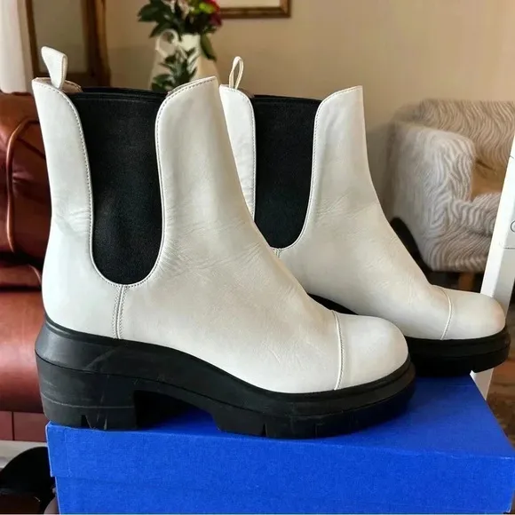 Stuart Weitzman Norah White Leather Chelsea Boots
