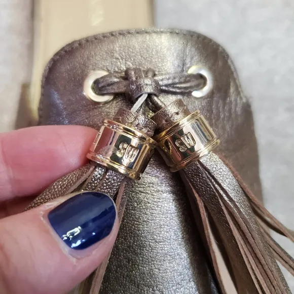 STUART WEITZMAN Women 11 Two-Tassels Leather Slide On Sandals Shoes Gold Alewash