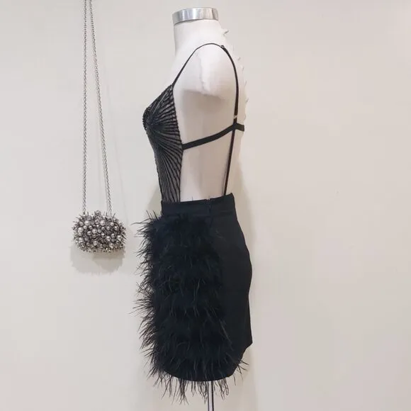 💥STUNNING💥Genuine Ostrich Feather Front High Waist Mini Skirt in Black