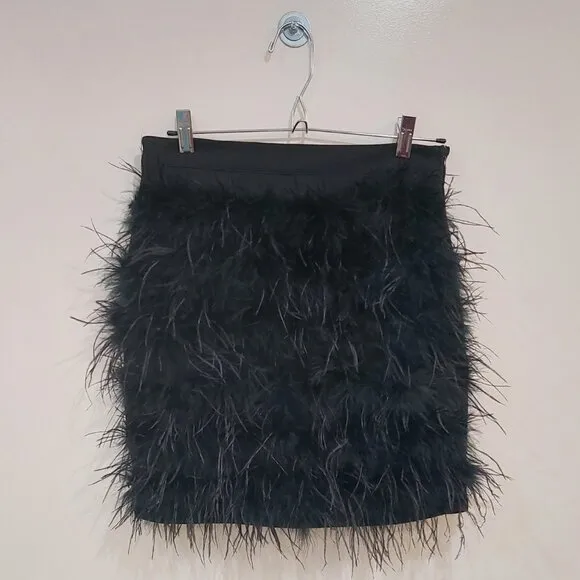 💥STUNNING💥Genuine Ostrich Feather Front High Waist Mini Skirt in Black
