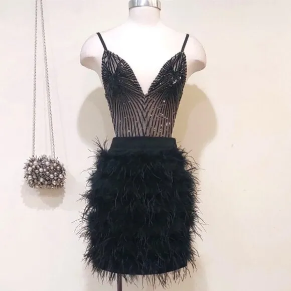 💥STUNNING💥Genuine Ostrich Feather Front High Waist Mini Skirt in Black