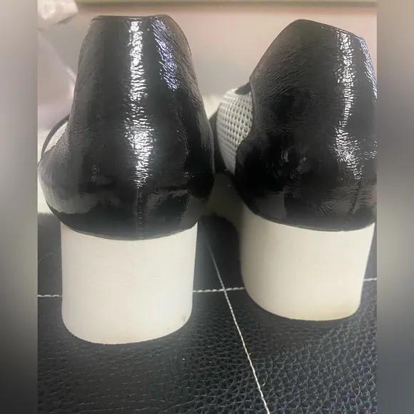 Stylish Black and White Women's Shoes