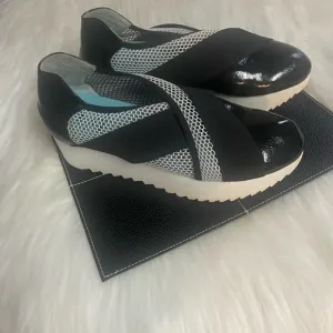 Stylish Black and White Women's Shoes