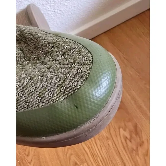 SUAVS The Legacy High Top Knit Sneakers Green Women’s Size 12 Men’s 10 Unisex