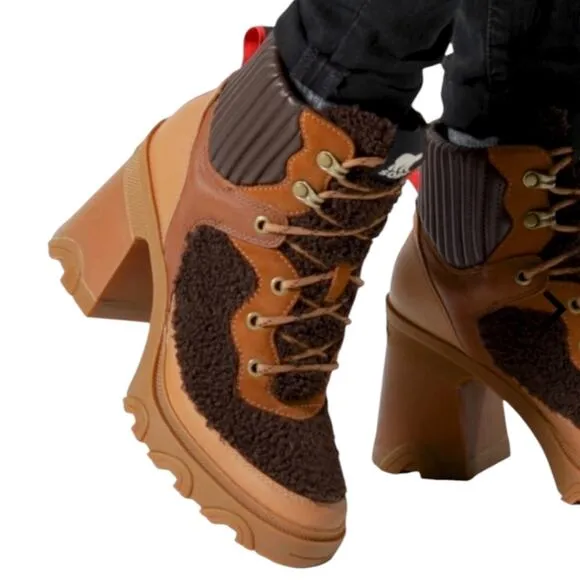 Sundance Catalog Sorel Platform “Brex Heel Cozy Lace Boots” Size 9.5 $210 MSRP