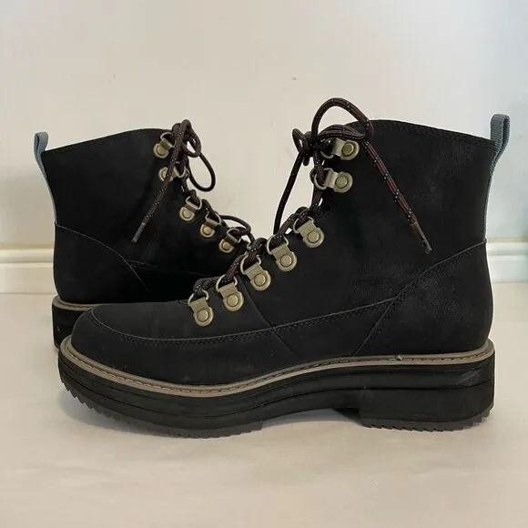 Teva Midform Black Lace Up Boots size 8 Hiking Casual Ankle Waterproof