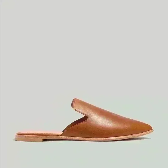 The Gemma Mule in Leather sz 5.5
