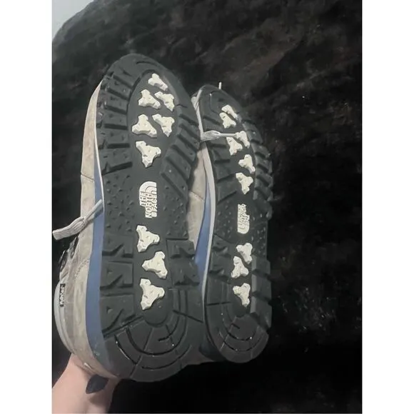 The North Face  Back-to-Berkeley Redux Hiking Winter Boots  Size 12.5