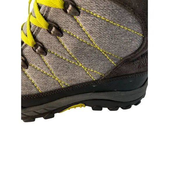 The North Face Chilkat Le Boots - Men's Waterproof Size 8.5 Gray &amp; Black