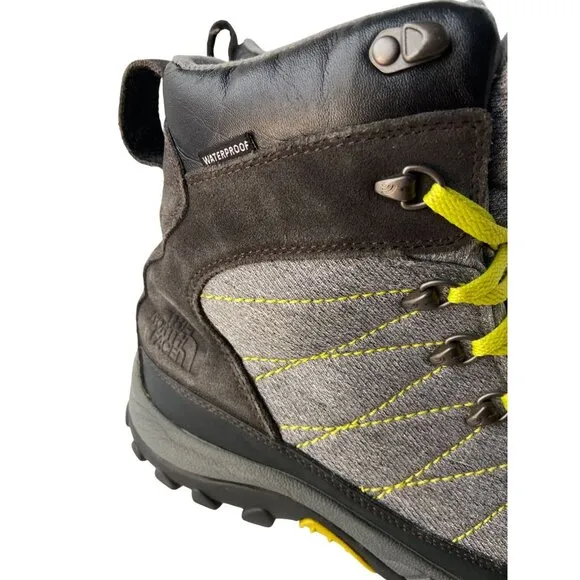The North Face Chilkat Le Boots - Men's Waterproof Size 8.5 Gray &amp; Black
