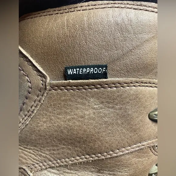 The North Face leather hiking boots size 9.5