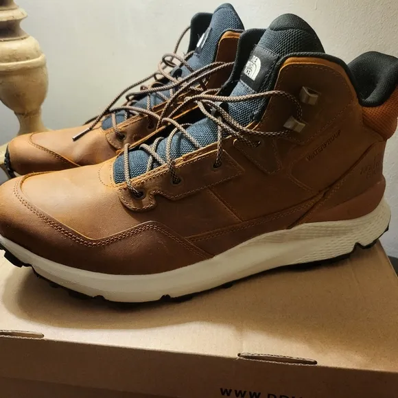 The North Face Men's Vals II Brown Mid Leather Waterproof Boots