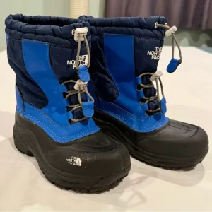 The North Face Winter Boots Boys 2 Girls Insulated Snow Waterproof TNF Toggle