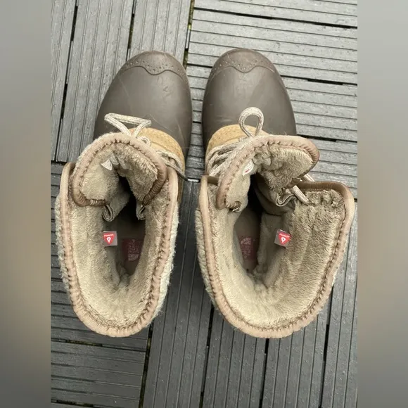 The North Face Women's Shellista II Tall Faux Fur Winter Boots Tan &amp; Brown Sz 6